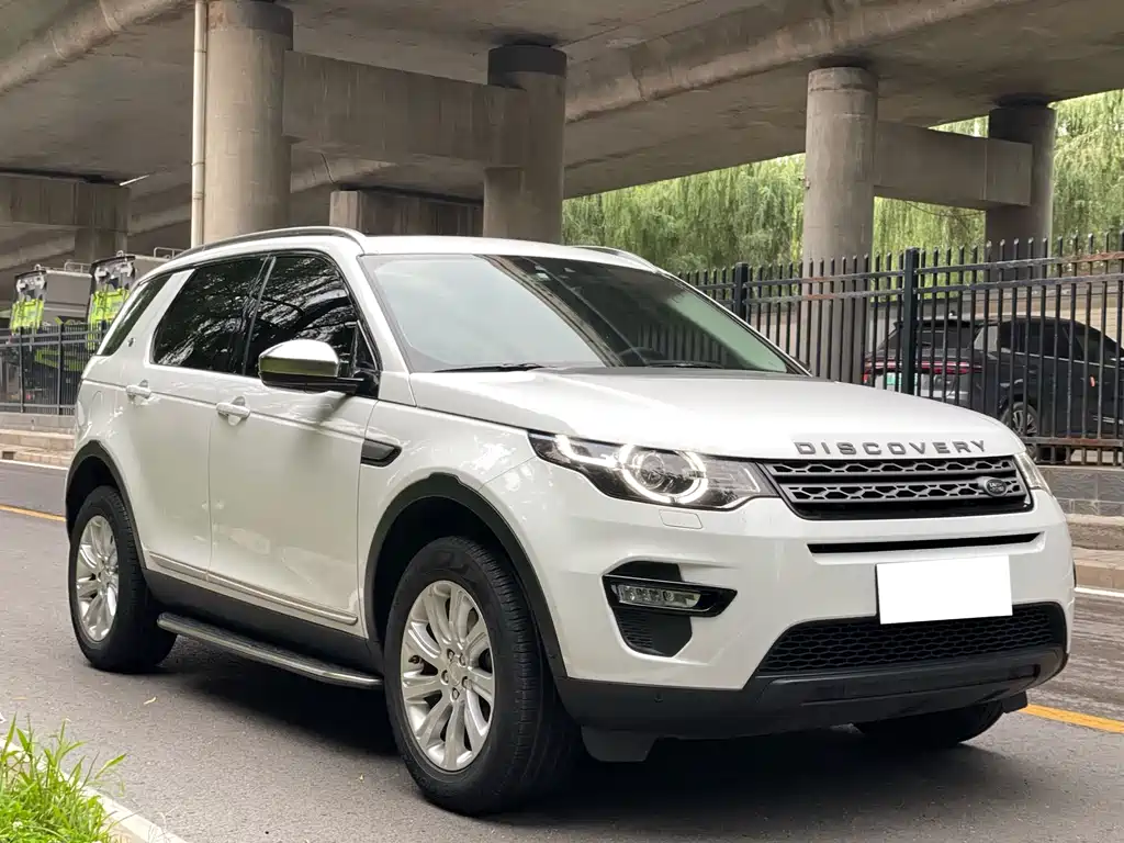 Land Rover Discovery Sport — фото 3