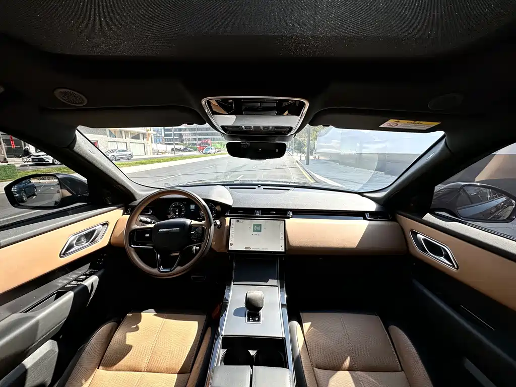 Land Rover Velar — фото 10
