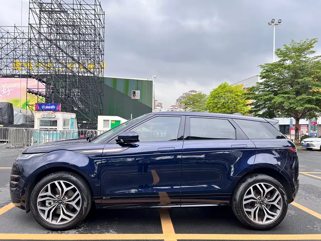 Land Rover Evoque — фото 2