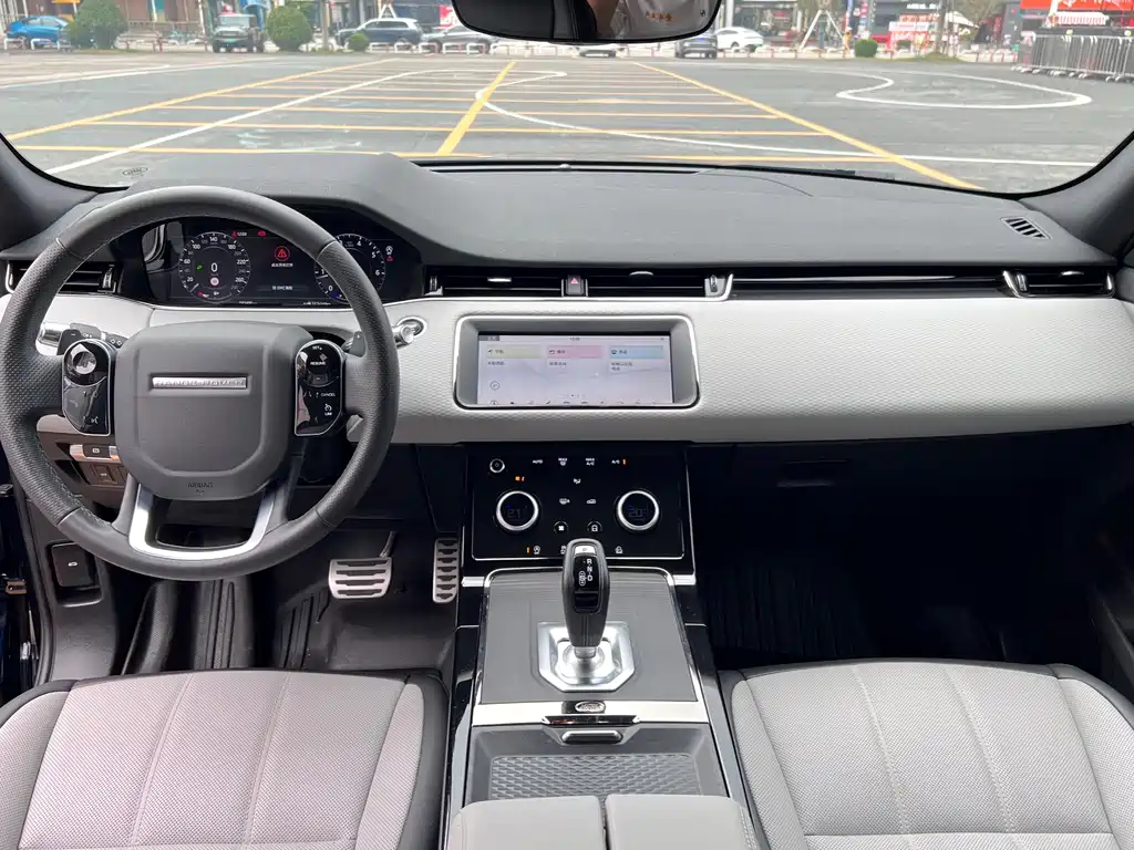 Land Rover Evoque — фото 8