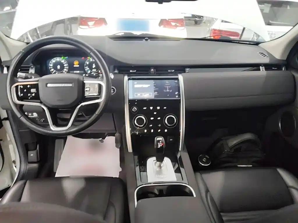 Land Rover Discovery Sport — фото 10
