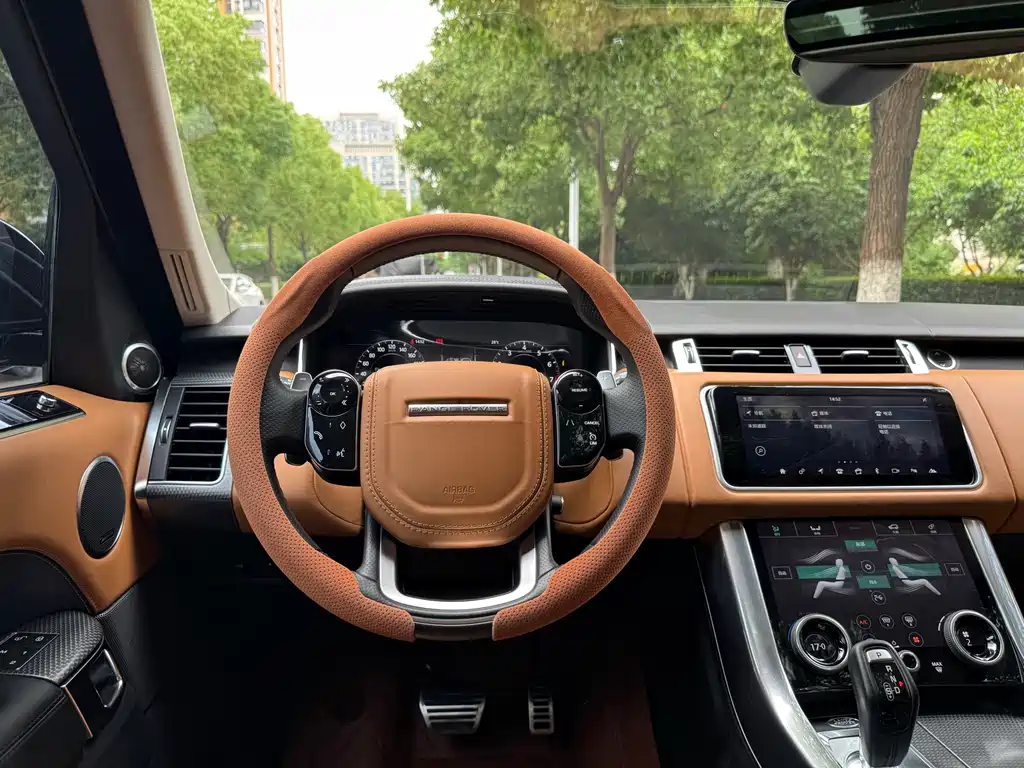 Land Rover Sport — фото 13