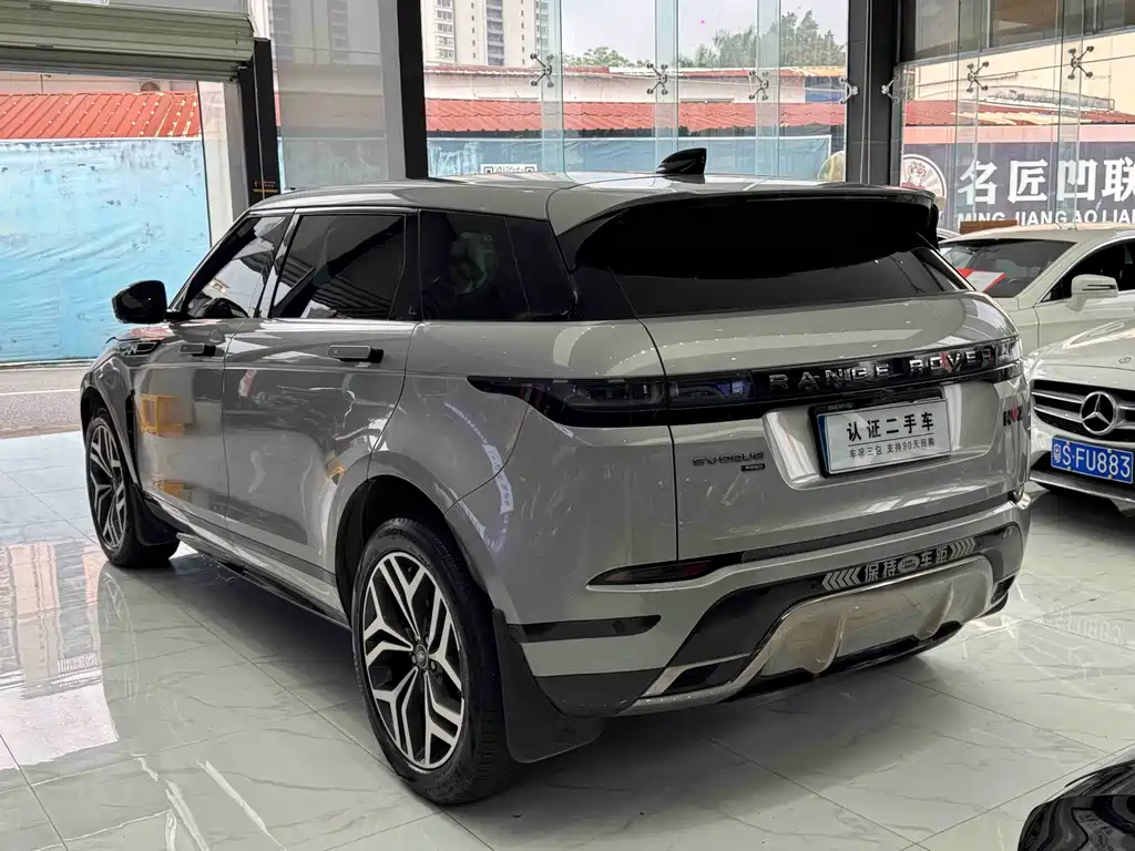 Land Rover Evoque — фото 5
