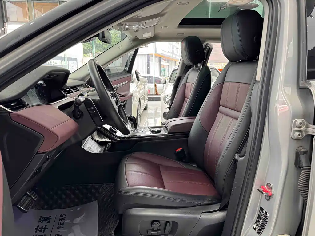 Land Rover Evoque — фото 6