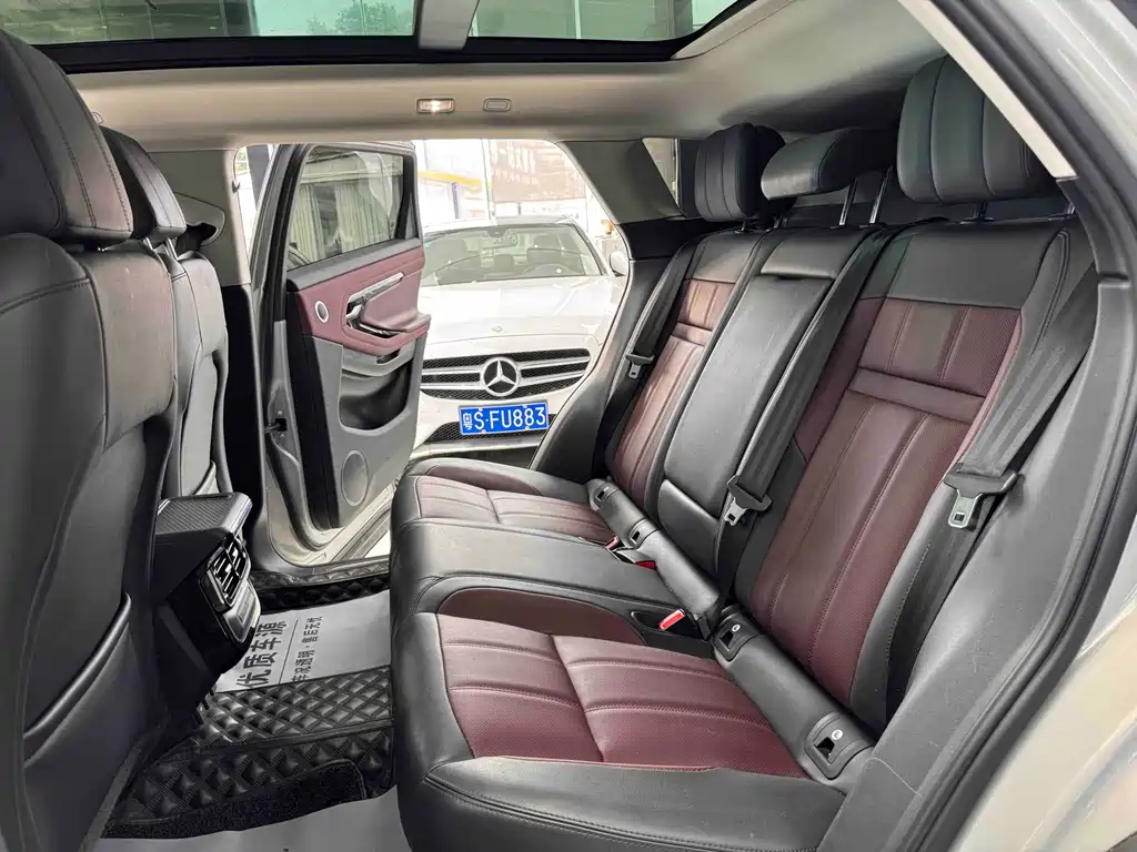 Land Rover Evoque — фото 8