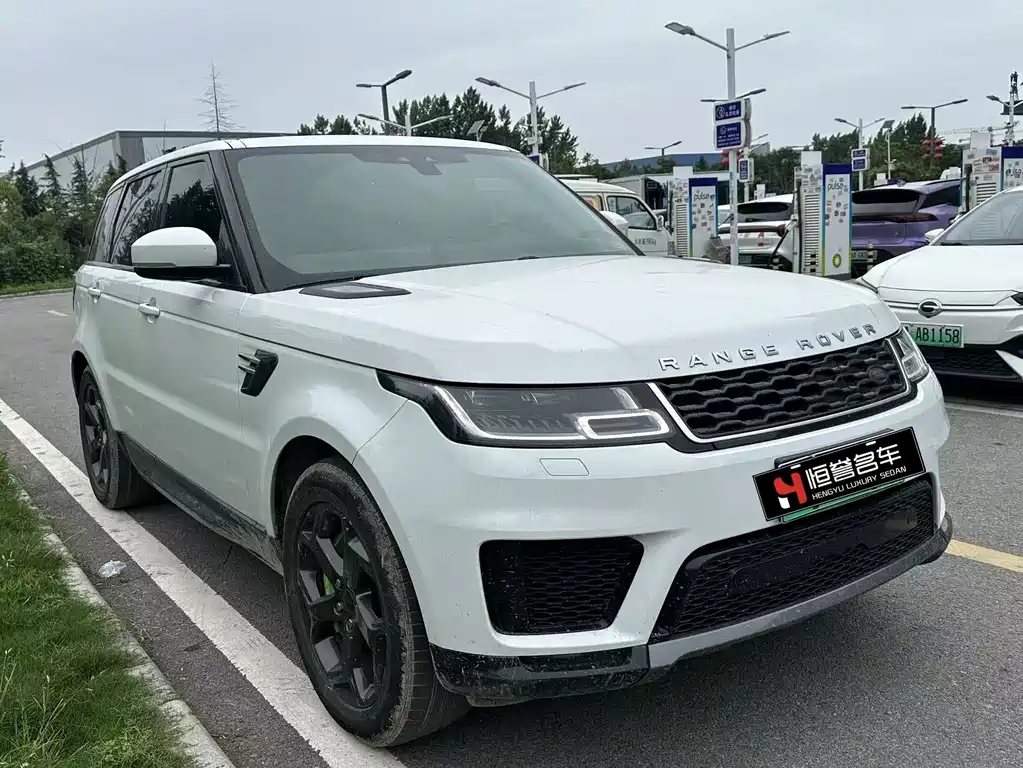 Land Rover Sport PHEV — фото 3