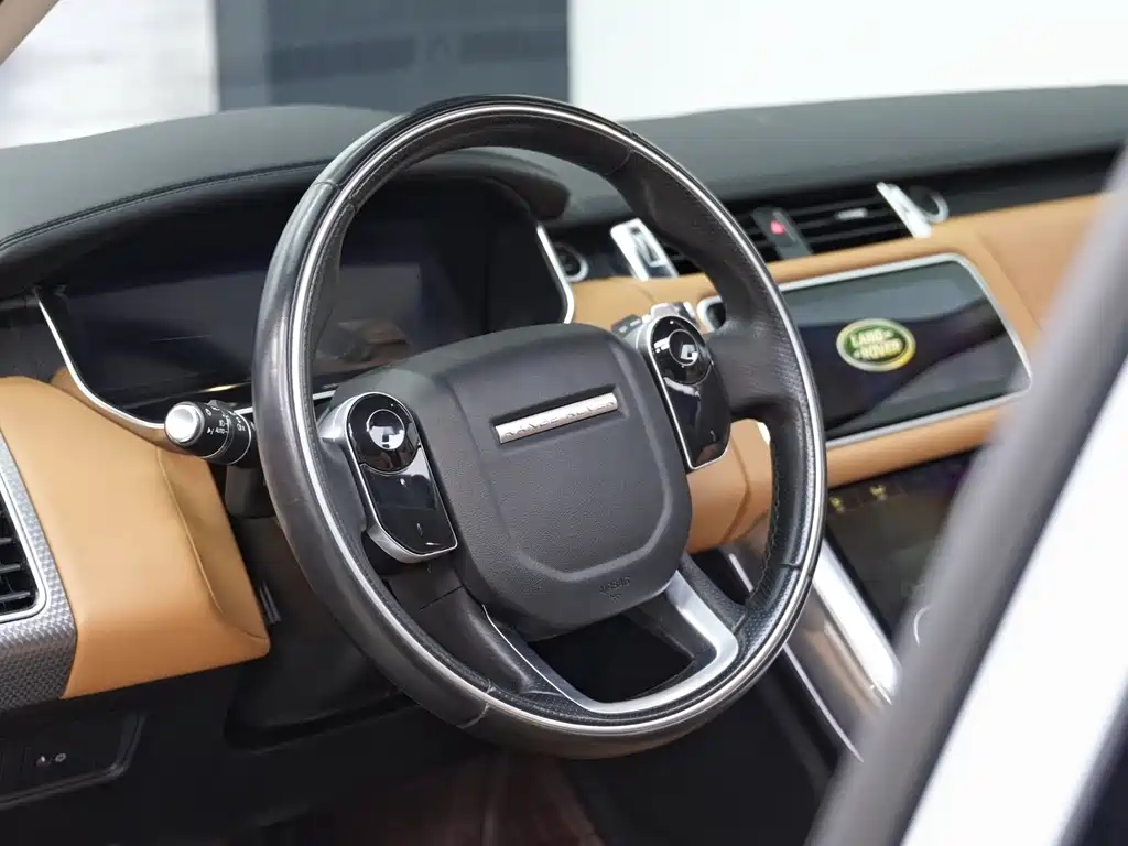 Land Rover Sport — фото 13