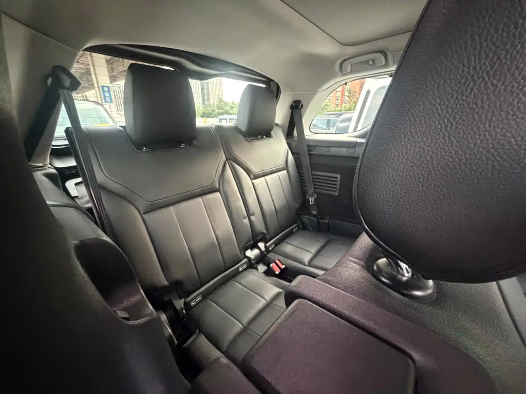 Land Rover Discovery — фото 10