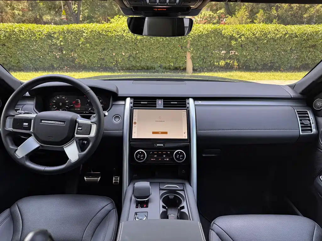 Land Rover Discovery — фото 14