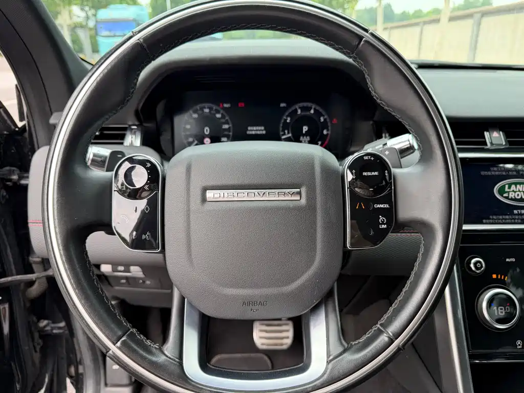 Land Rover Discovery Sport — фото 11