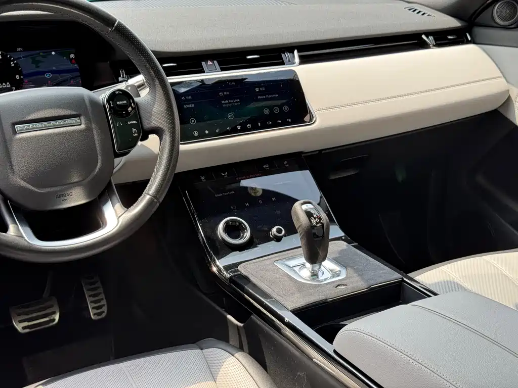 Land Rover Evoque — фото 17