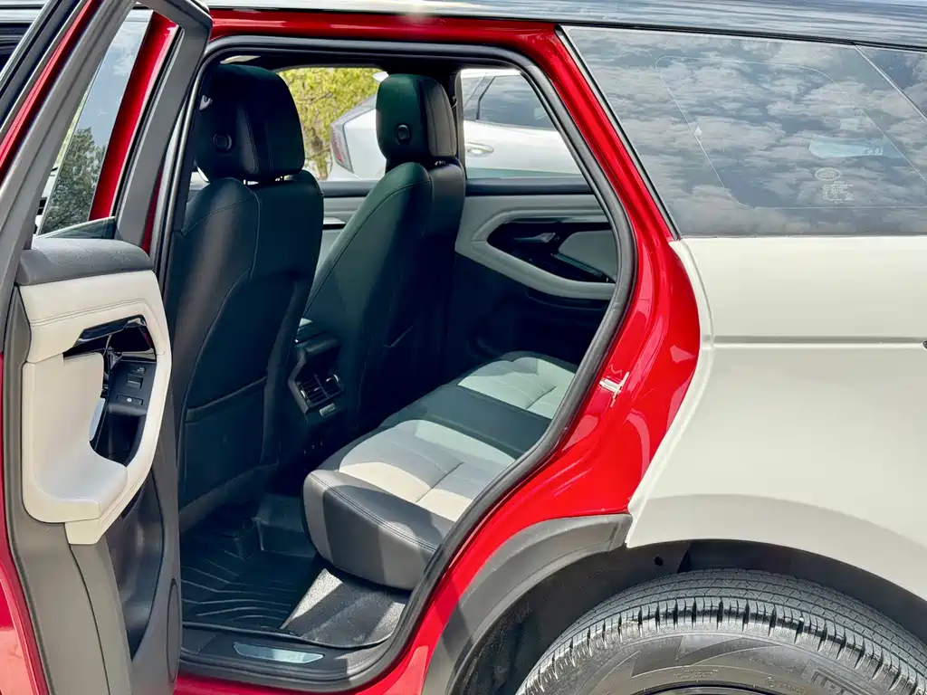 Land Rover Evoque — фото 6