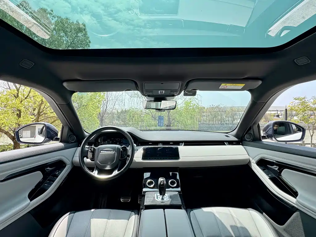 Land Rover Evoque — фото 7