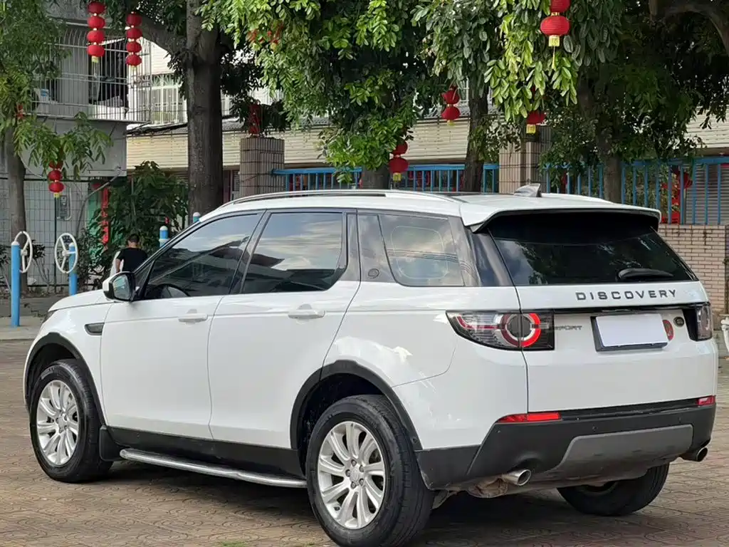Land Rover Discovery Sport — фото 5