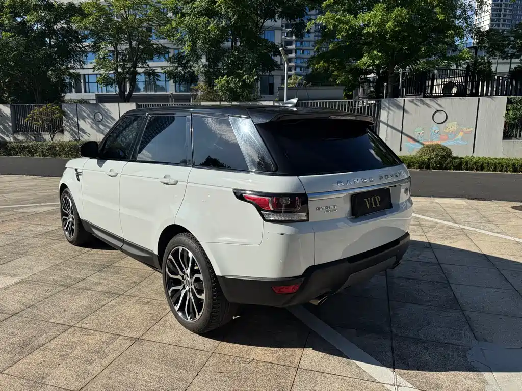 Land Rover Sport — фото 14