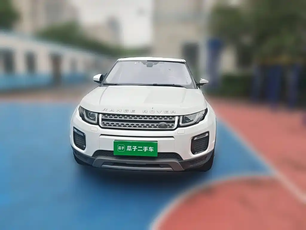 Land Rover Evoque — фото 24
