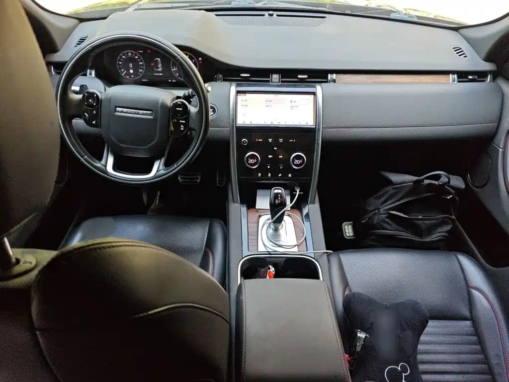 Land Rover Discovery Sport — фото 13