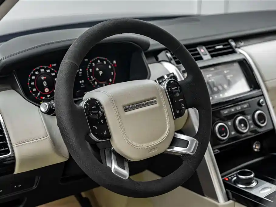 Land Rover Discovery — фото 14