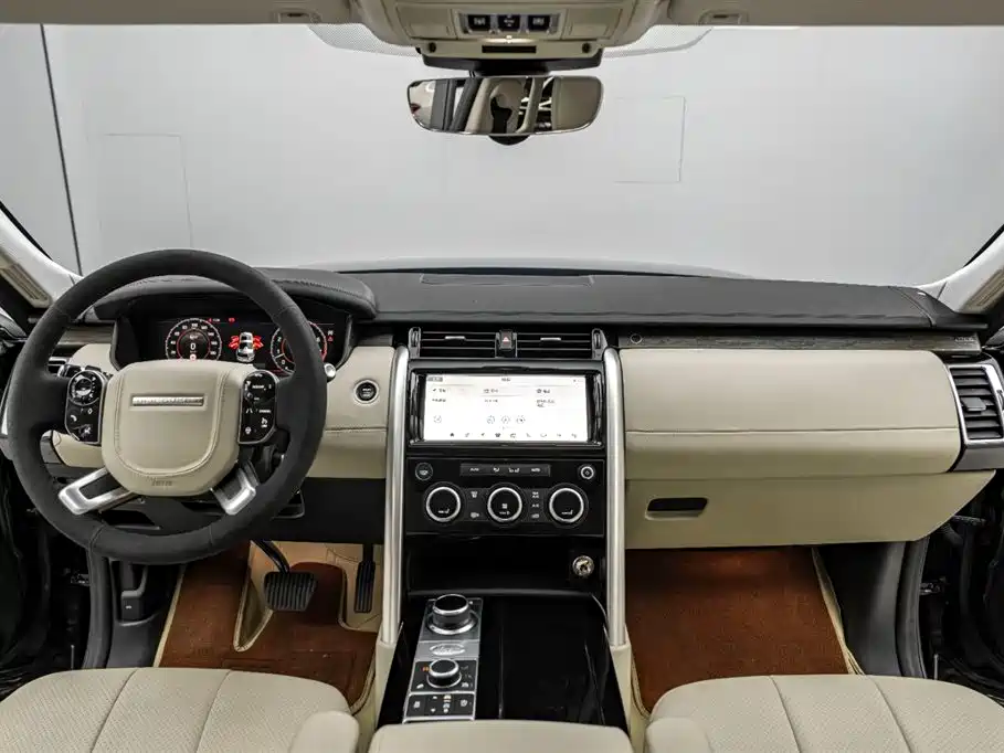 Land Rover Discovery — фото 29
