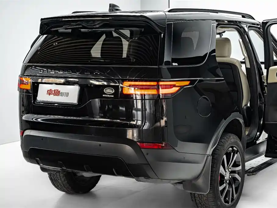 Land Rover Discovery — фото 37