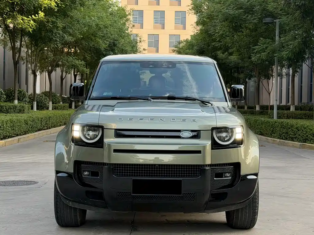Land Rover Defender — фото 3