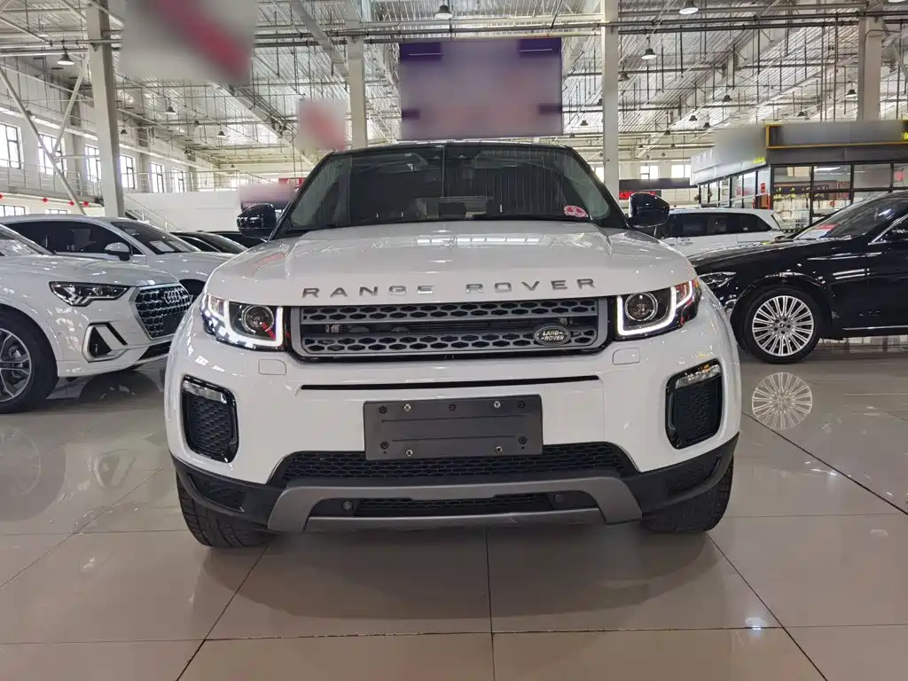 Land Rover Evoque — фото 22