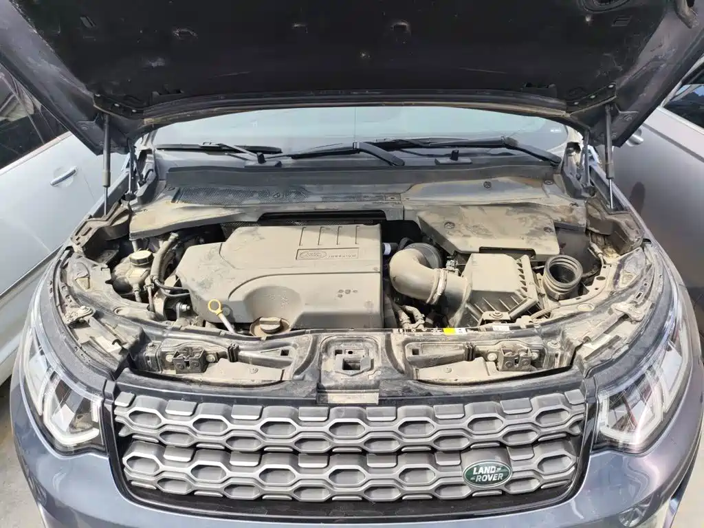 Land Rover Discovery Sport — фото 16