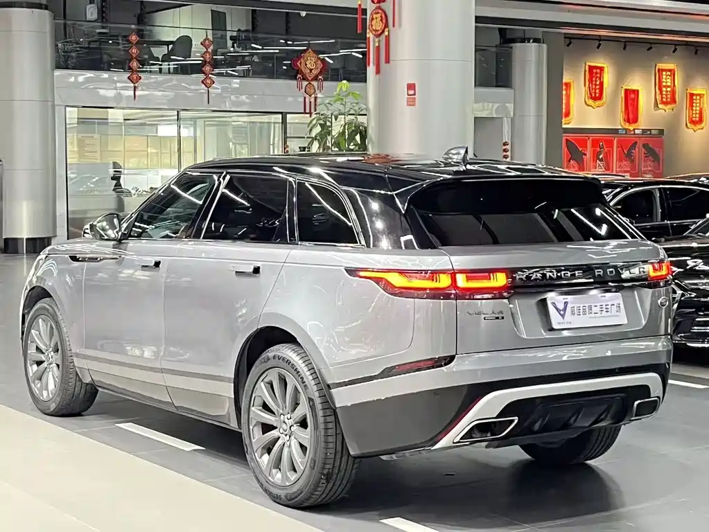 Land Rover Velar — фото 7