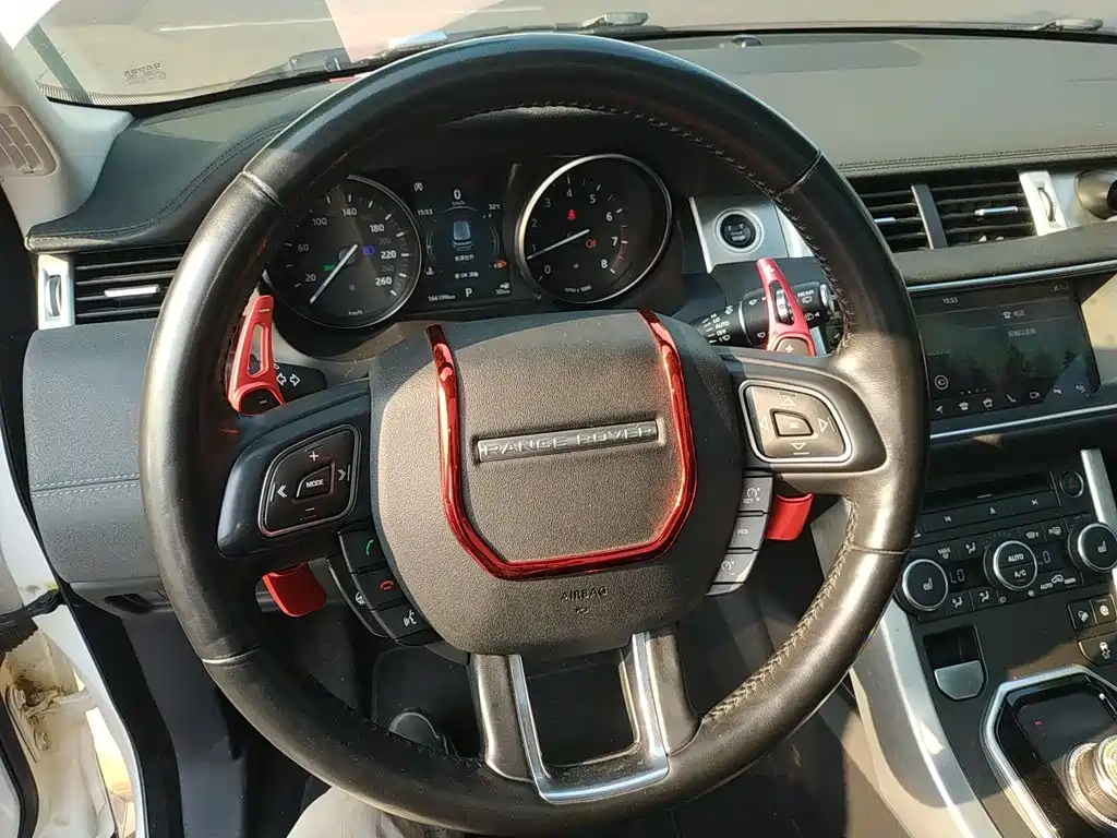 Land Rover Evoque — фото 3