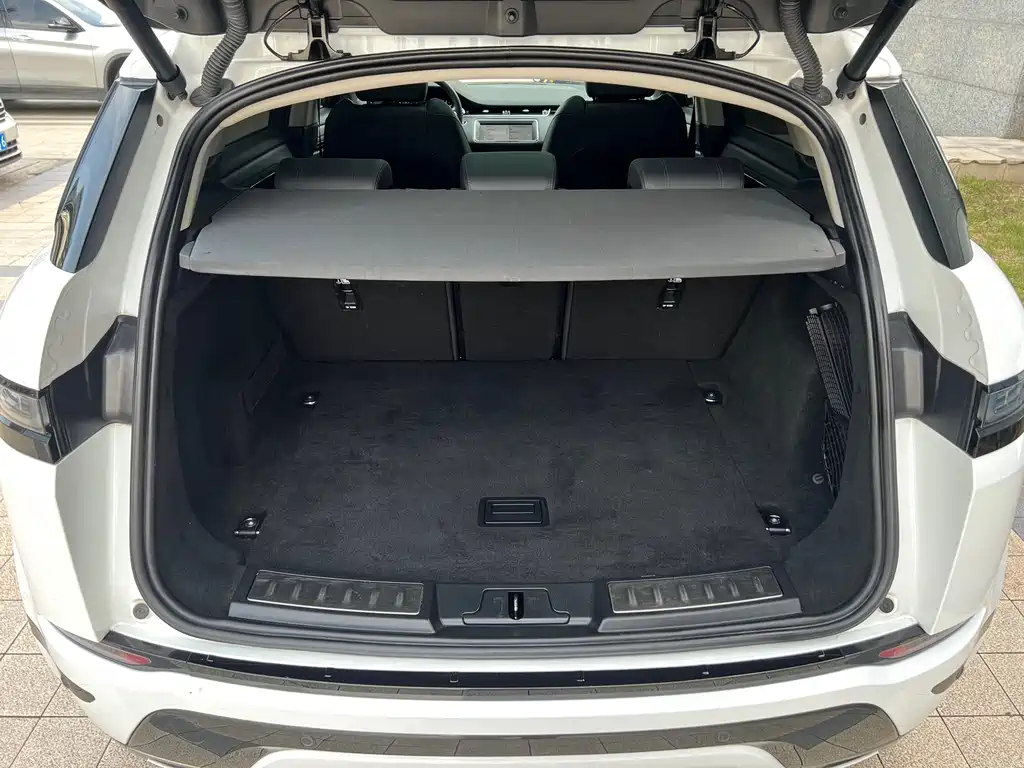 Land Rover Evoque — фото 17