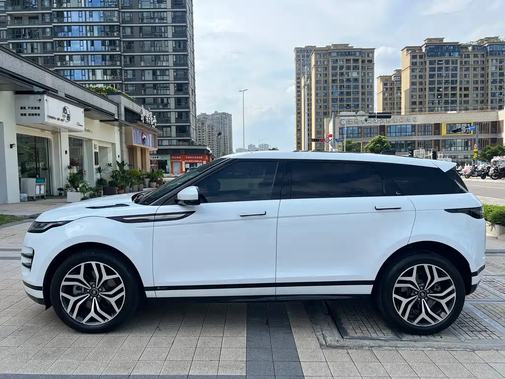 Land Rover Evoque — фото 5