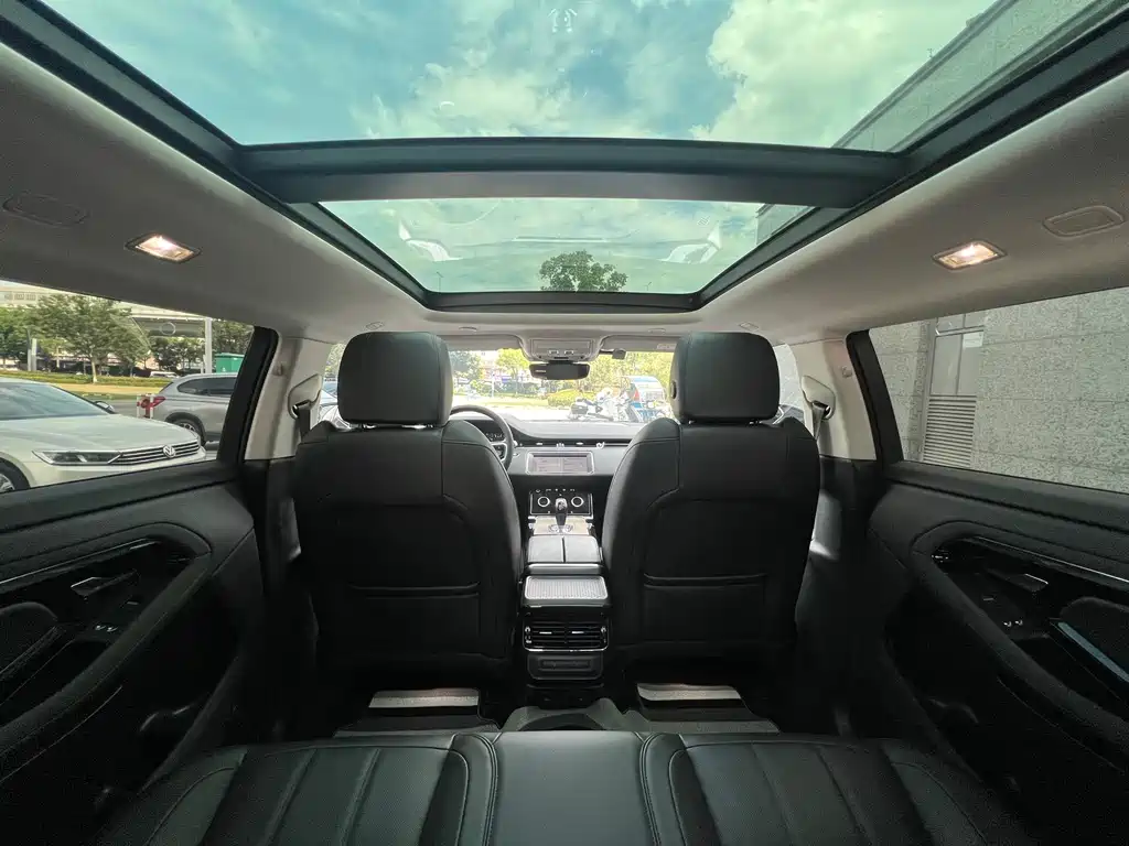 Land Rover Evoque — фото 7