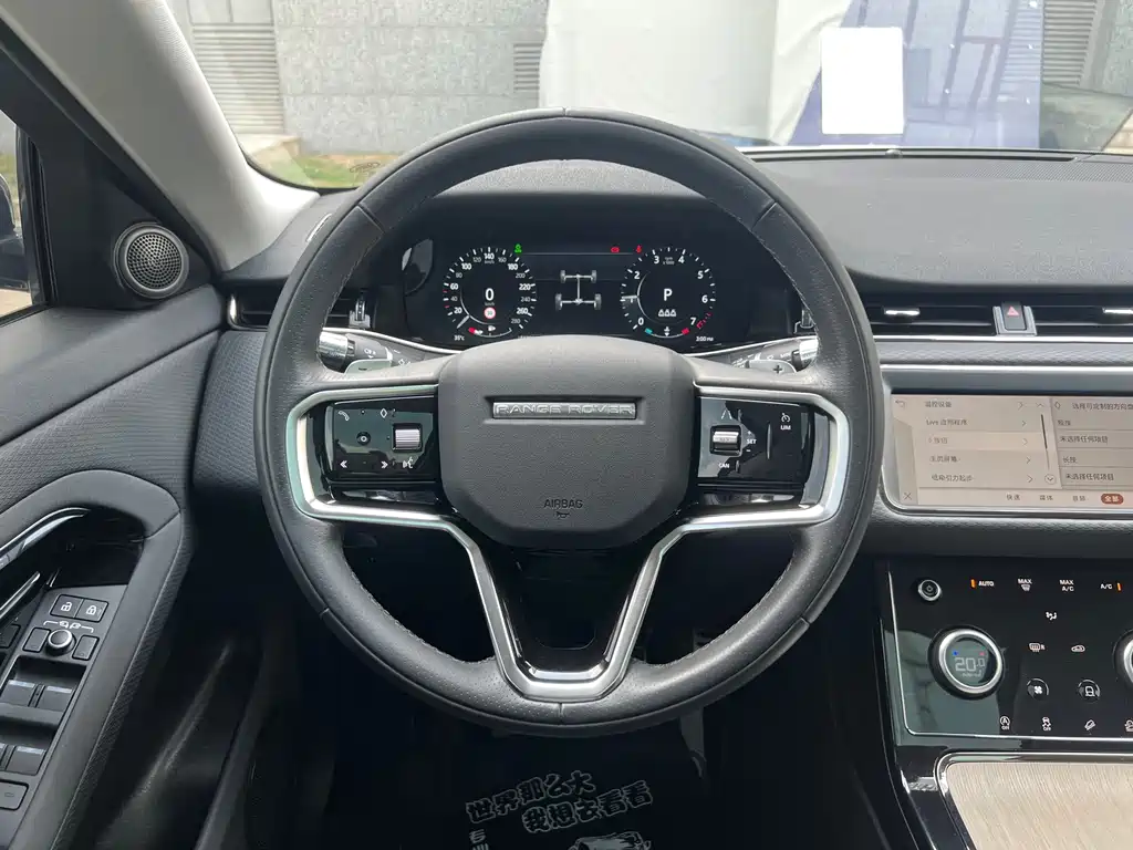 Land Rover Evoque — фото 9