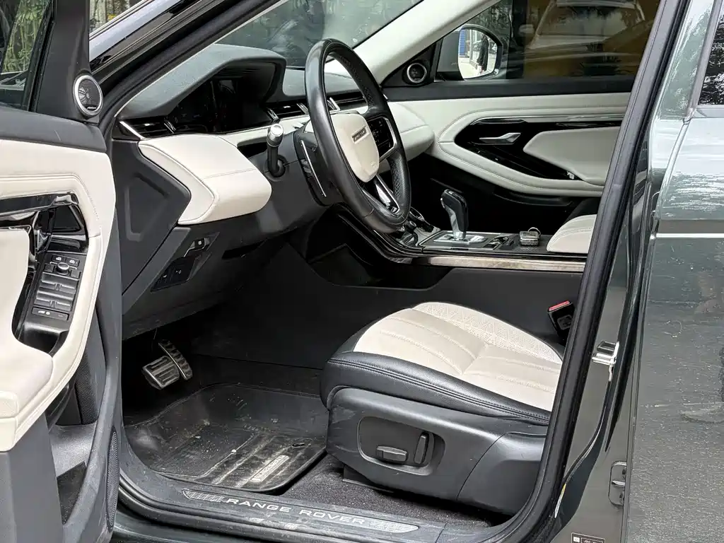 Land Rover Evoque — фото 3