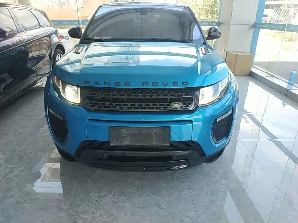 Land Rover Evoque — фото 3