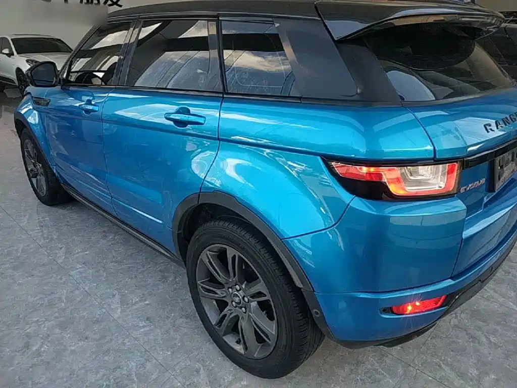Land Rover Evoque — фото 5