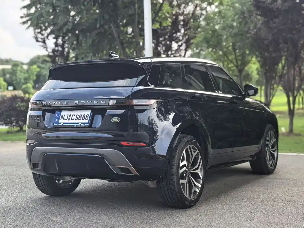 Land Rover Evoque — фото 18