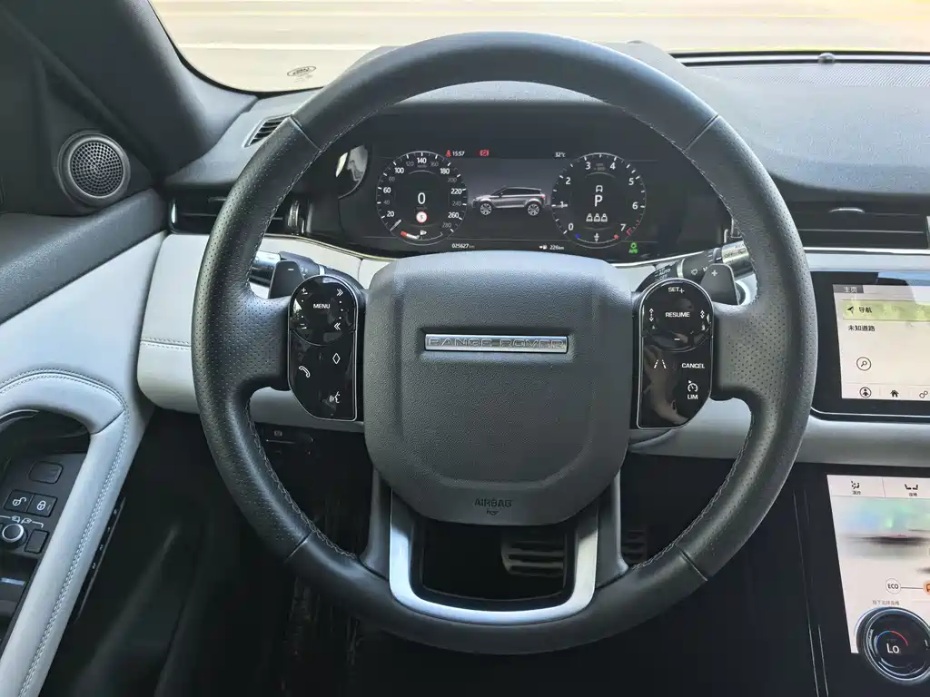 Land Rover Evoque — фото 7