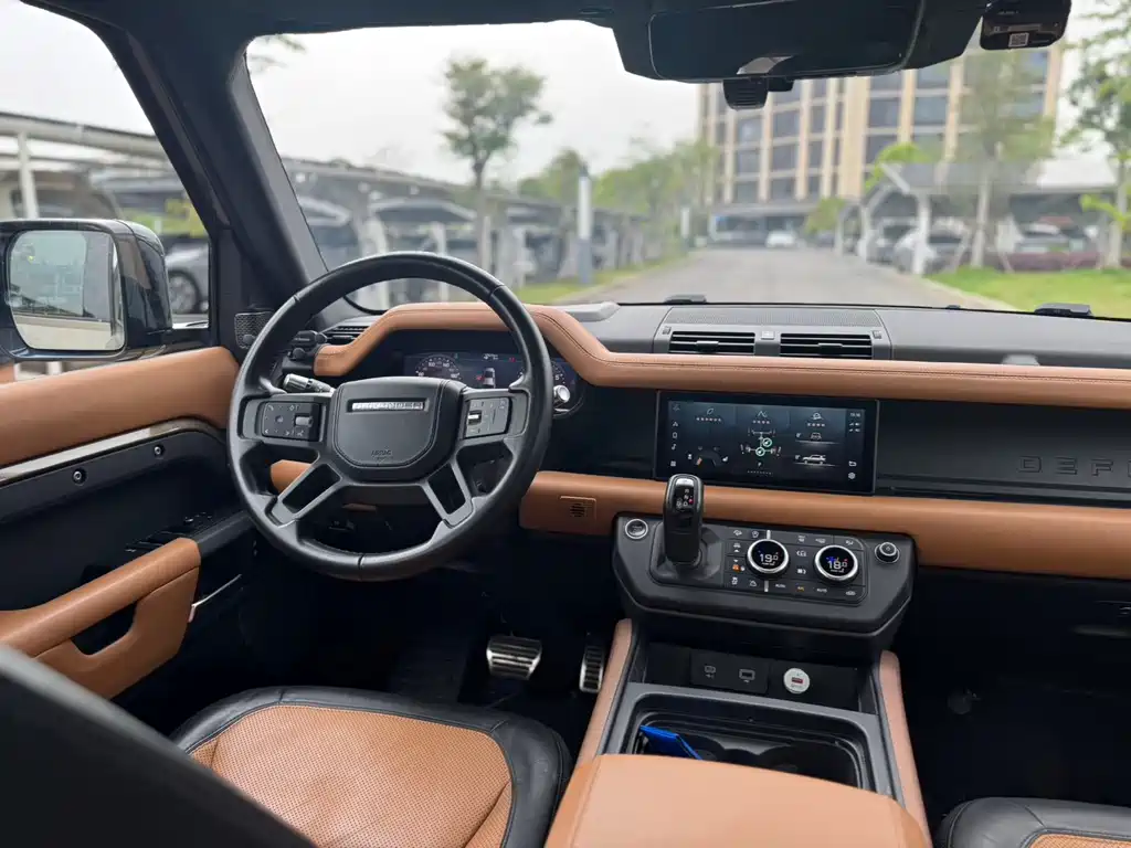 Land Rover Defender — фото 20