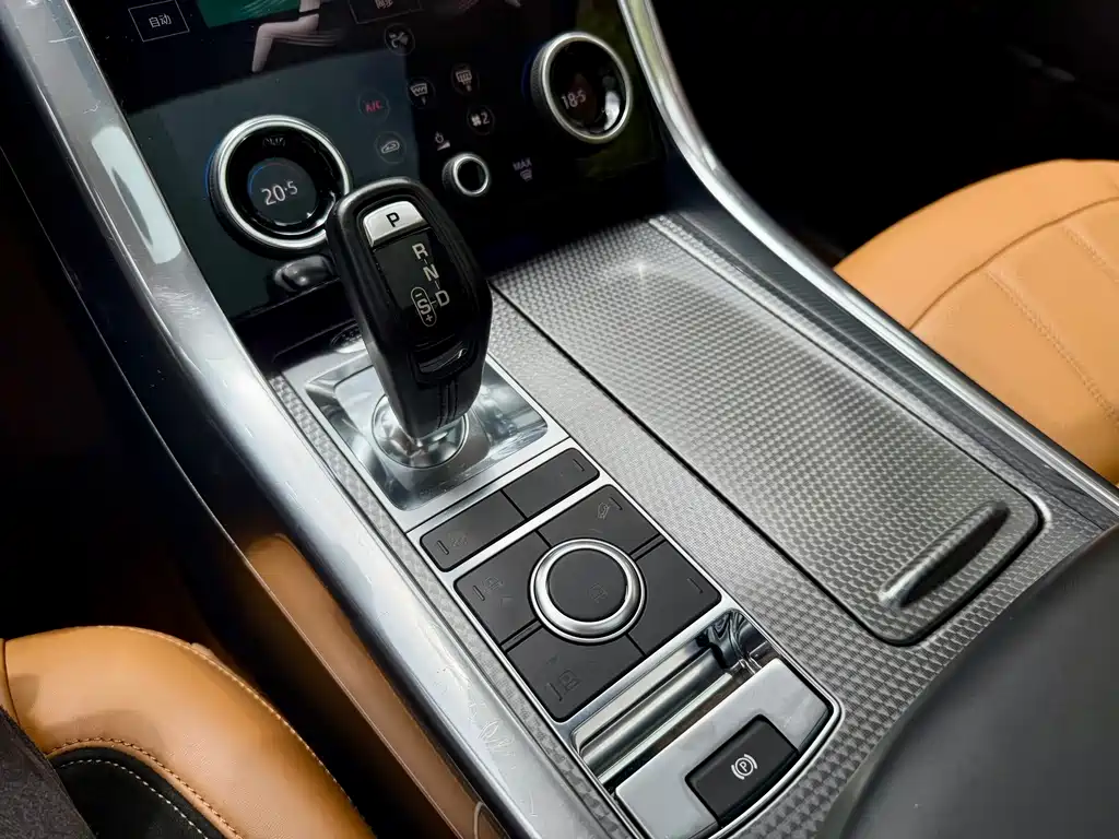 Land Rover Sport — фото 18