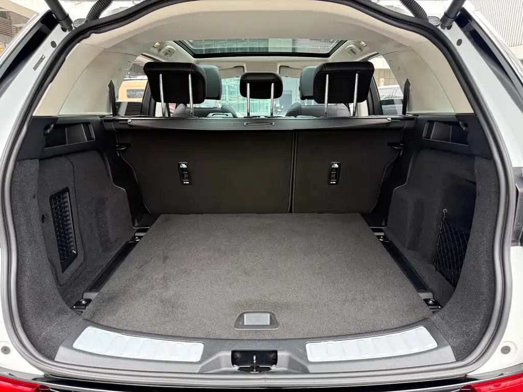 Land Rover Discovery Sport — фото 29