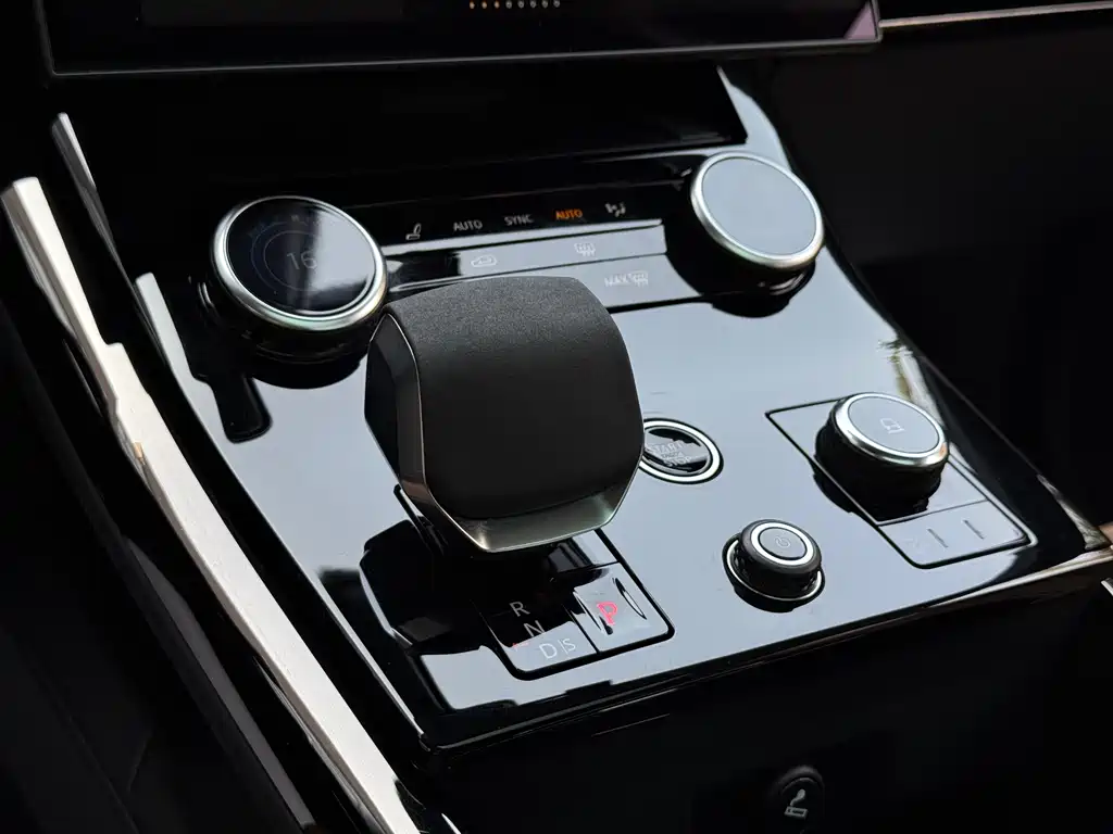 Land Rover Sport — фото 18