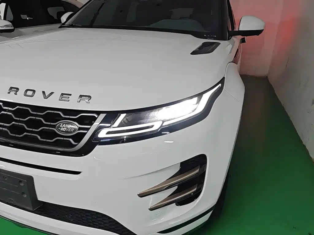 Land Rover Evoque — фото 24
