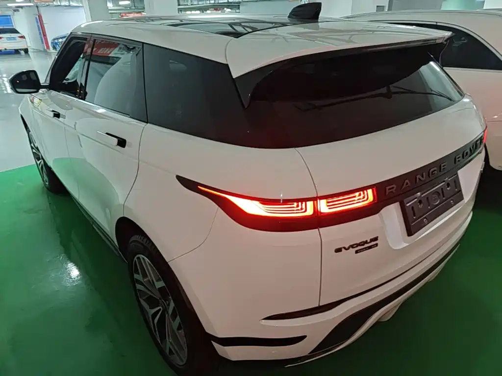 Land Rover Evoque — фото 5