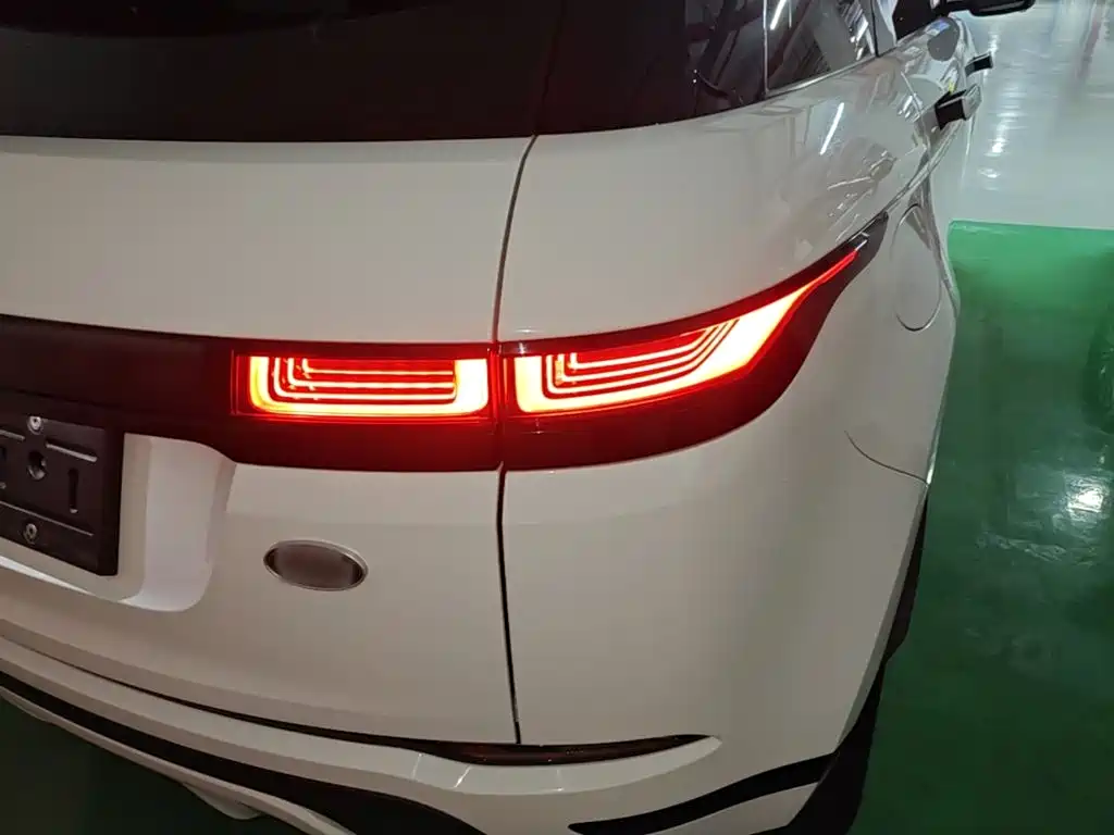 Land Rover Evoque — фото 8