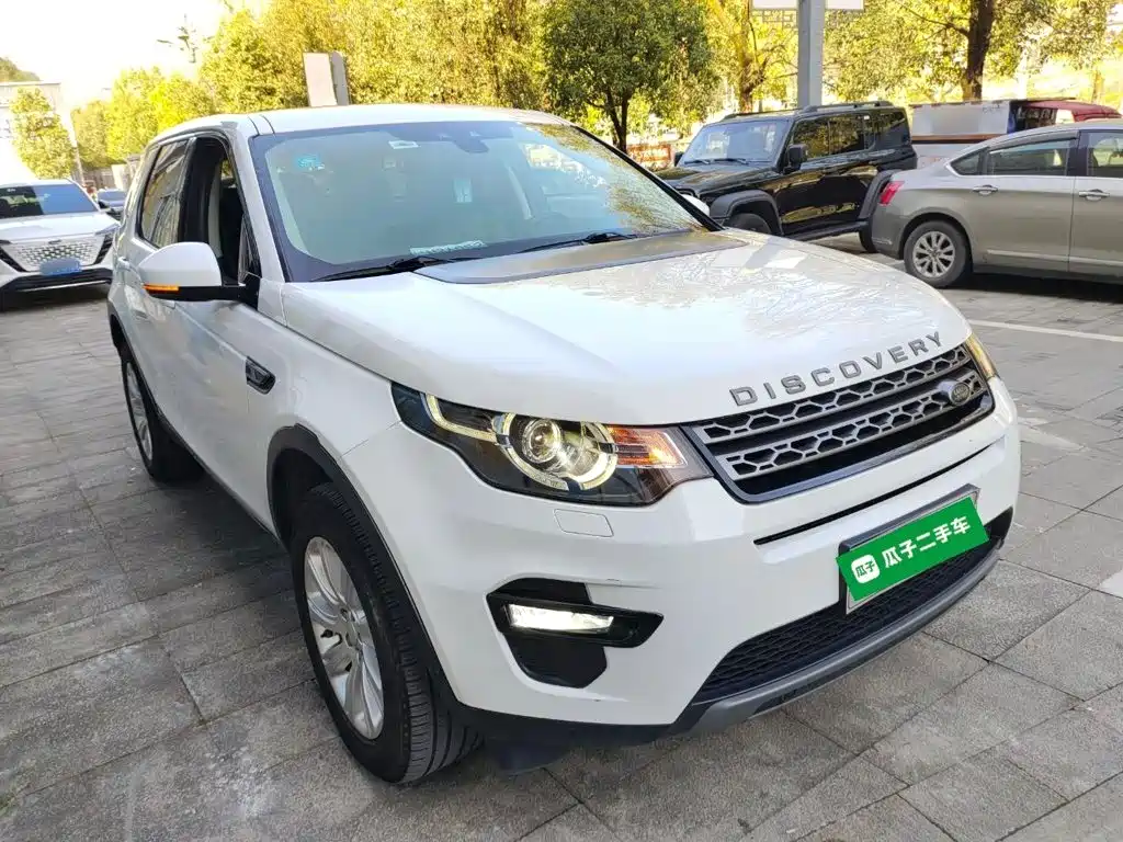 Land Rover Discovery Sport — фото 24