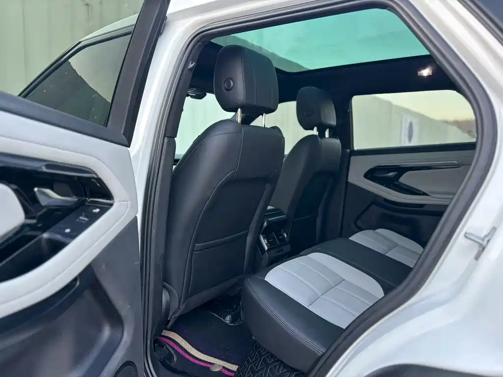 Land Rover Evoque — фото 5