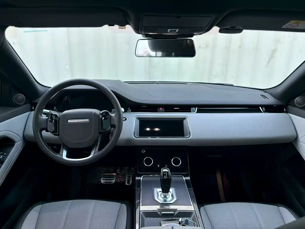 Land Rover Evoque — фото 6