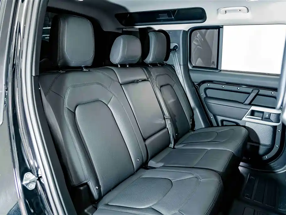 Land Rover Defender — фото 28