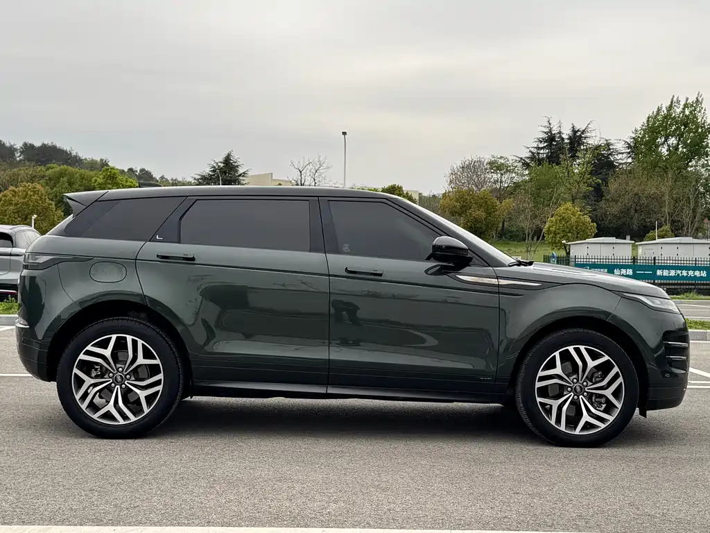 Land Rover Evoque — фото 4
